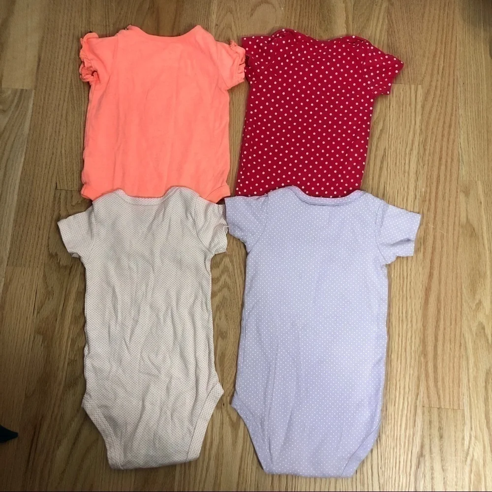12 month 4 Pack of Onesies Carter’s Garanimals